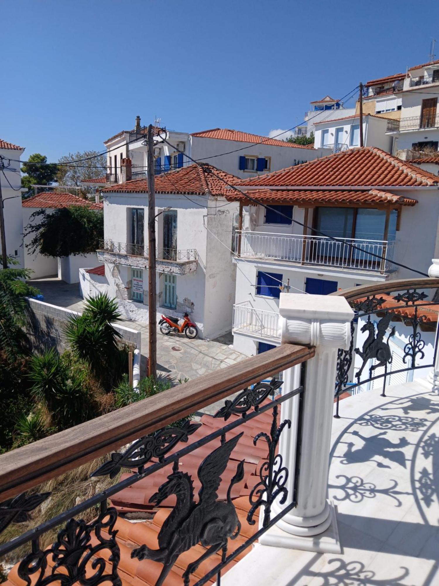 Hotel Villa Orsa Skiathos Town Exterior foto