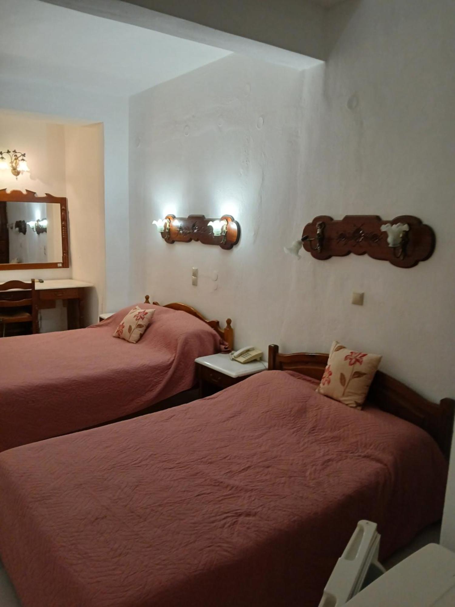 Hotel Villa Orsa Skiathos Town Exterior foto